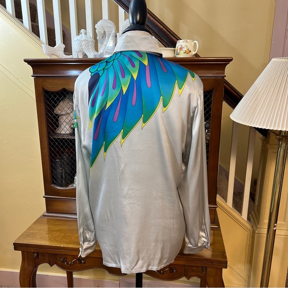 Laurel by Escada 100% Silk Blouse.  Size 38/US 8. - Picture 2 of 11